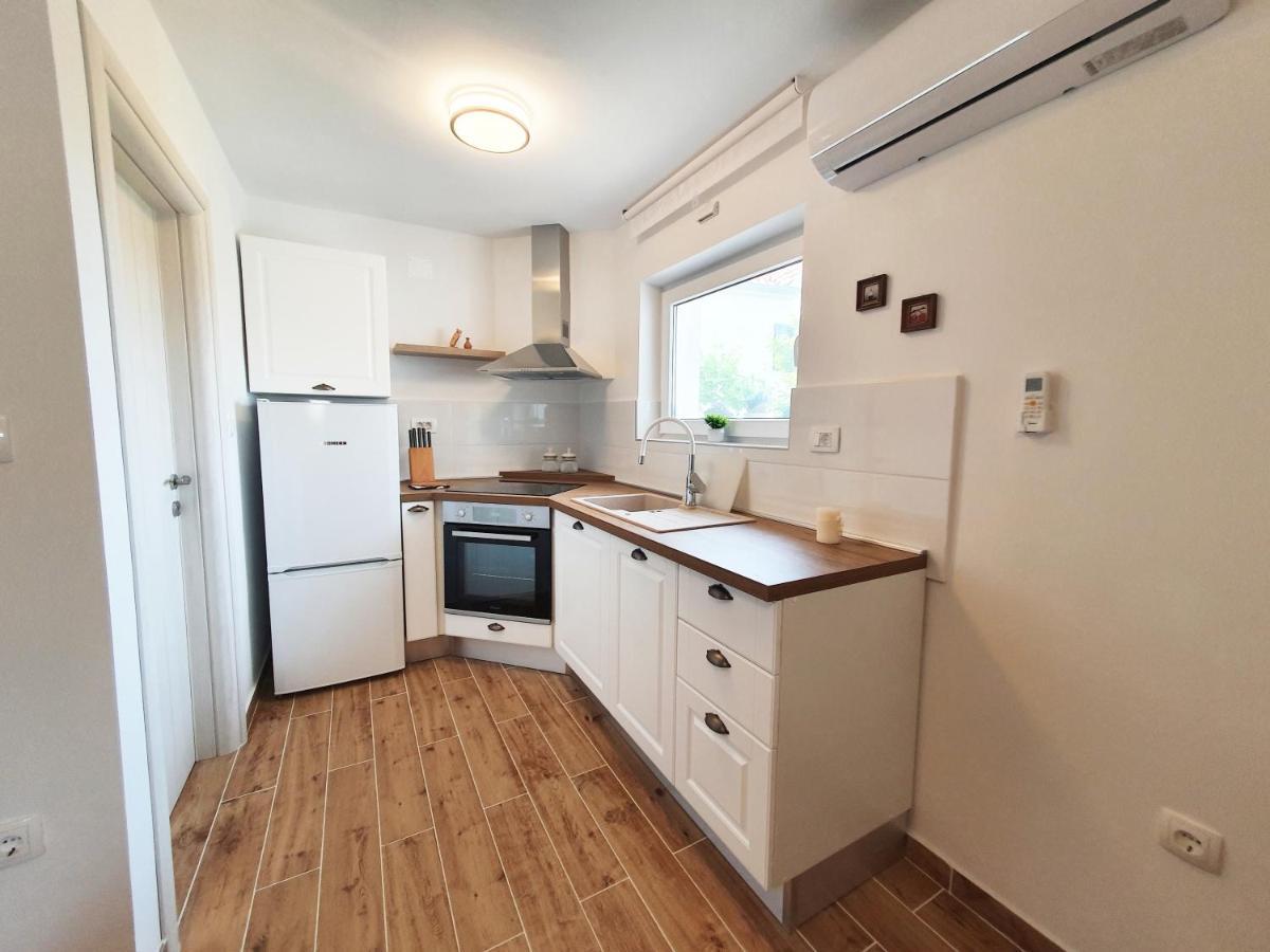Apartmani Daniela Murter Dış mekan fotoğraf
