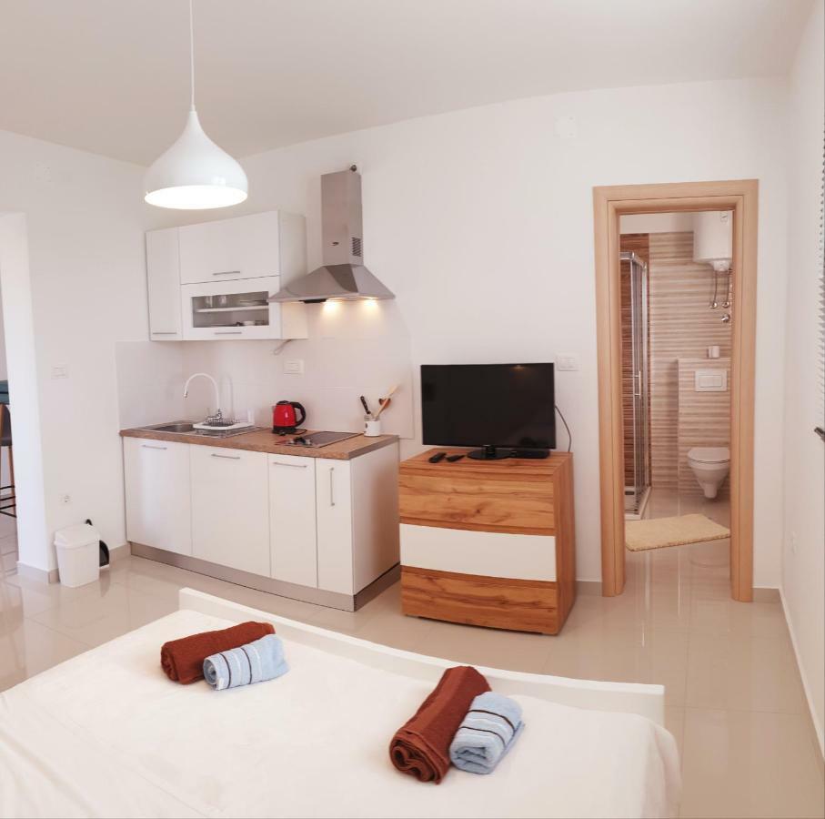 Apartmani Daniela Murter Dış mekan fotoğraf